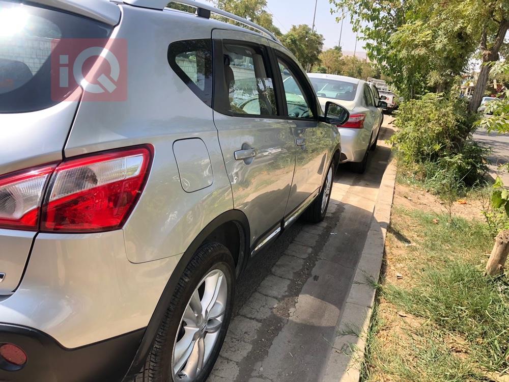 نیسان قەشقای
